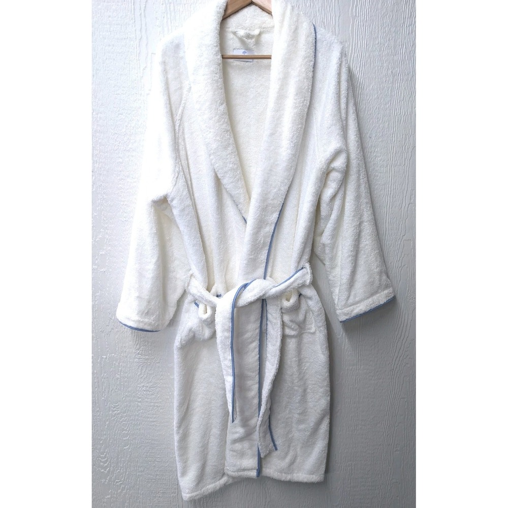 Matouk Cairo 525 GSM Terry Cloth Robe White Size Small